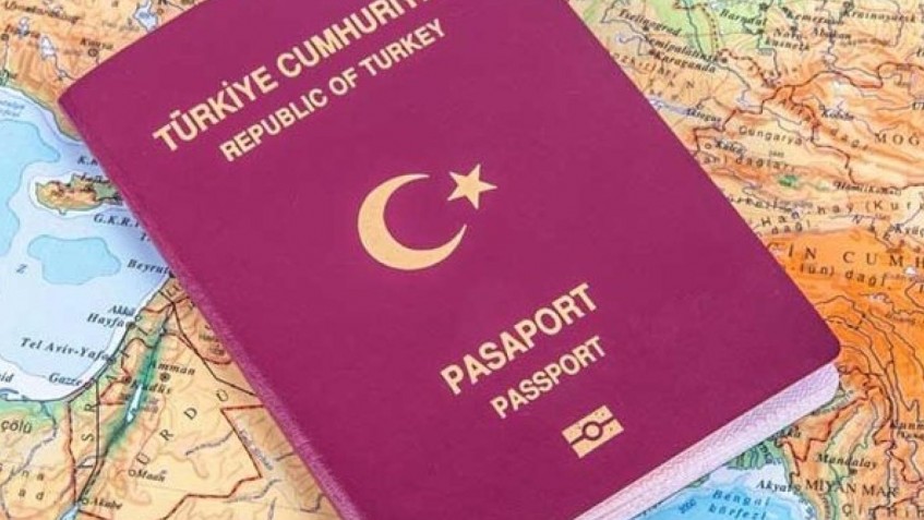 Türkçe bilmeyen Türk vatandaşı olmamalı