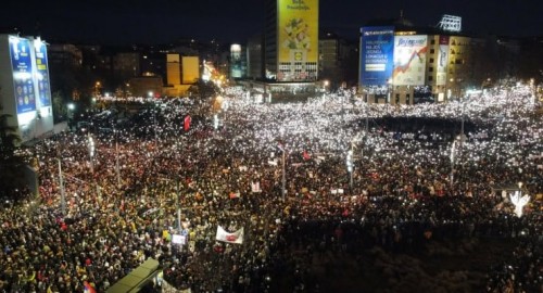 2024-12-22-belgrad-sirbistan-protesto-aa